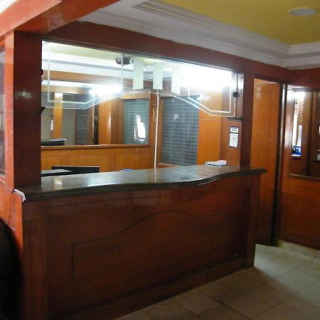 The White House Residency Hotel Chennai Exterior photo